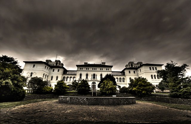 The 10 Most Haunted Places in the World 