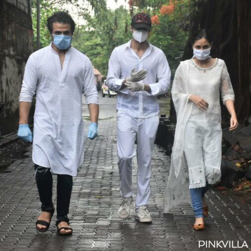 Rhea Chakraborty, Shraddha Kapoor, Kriti Sanon, and others attend Sushant Singh Rajput’s funeral