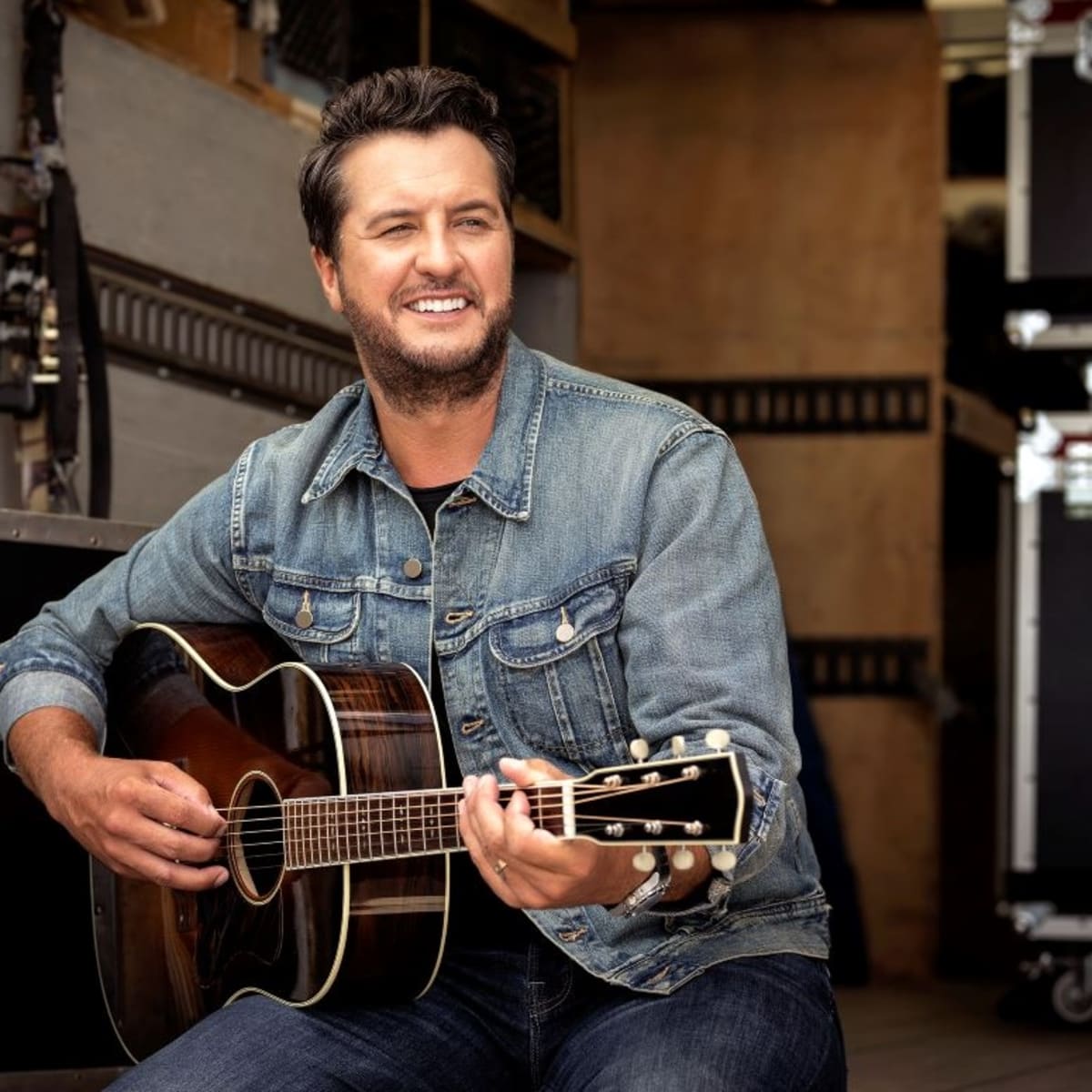 Luke Bryan Age